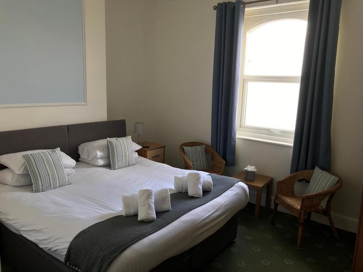 The Oasis Hotel Llandudno Extérieur photo