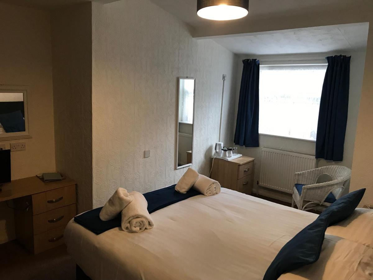 The Oasis Hotel Llandudno Extérieur photo