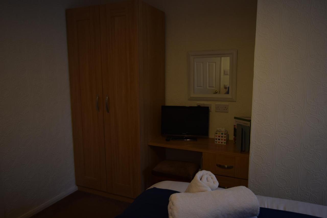 The Oasis Hotel Llandudno Extérieur photo